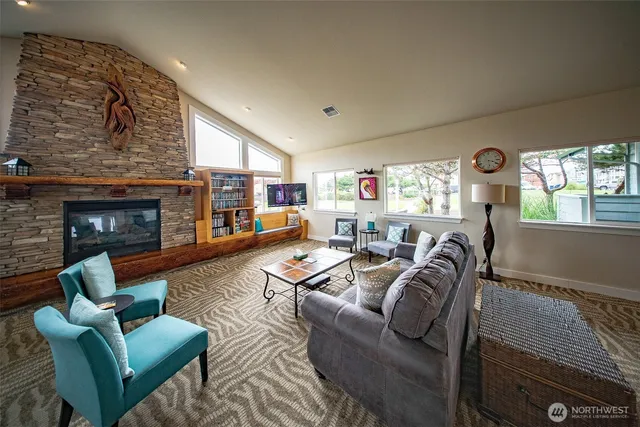 $377,500 | 1600 West Ocean Avenue, Unit 1224, Westport, WA 98595