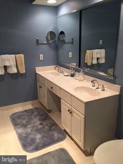 2450 Bear Den Road Frederick, MD 21701 - Photo 9 of 18 Bath (Master)