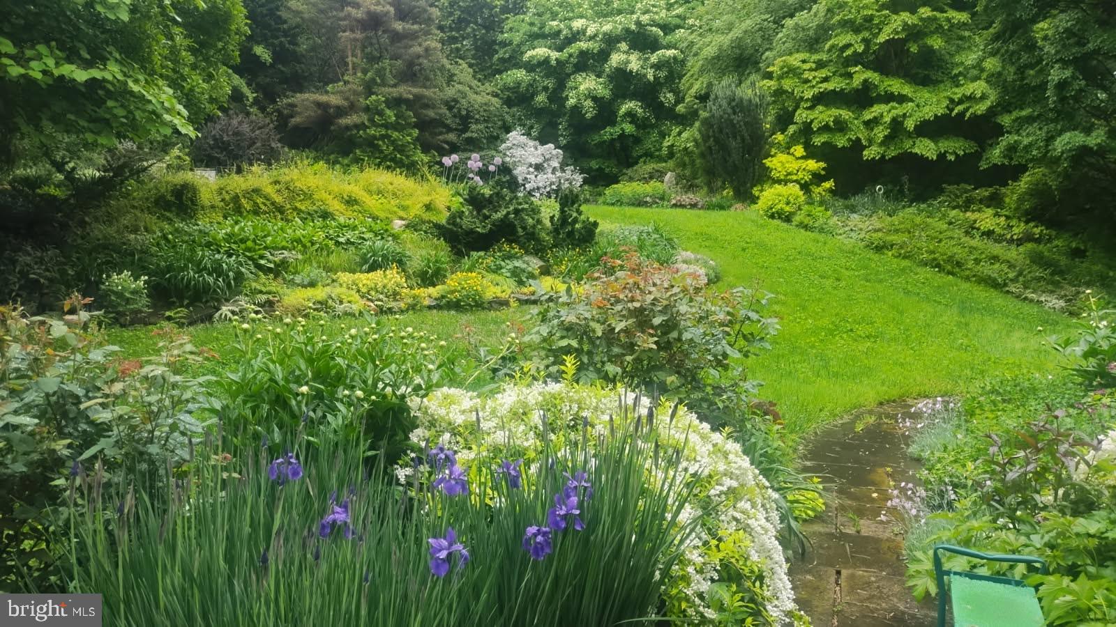 315 Keithwood Road Wynnewood, PA 19096 - Photo 2 of 27 a view of a garden with plants