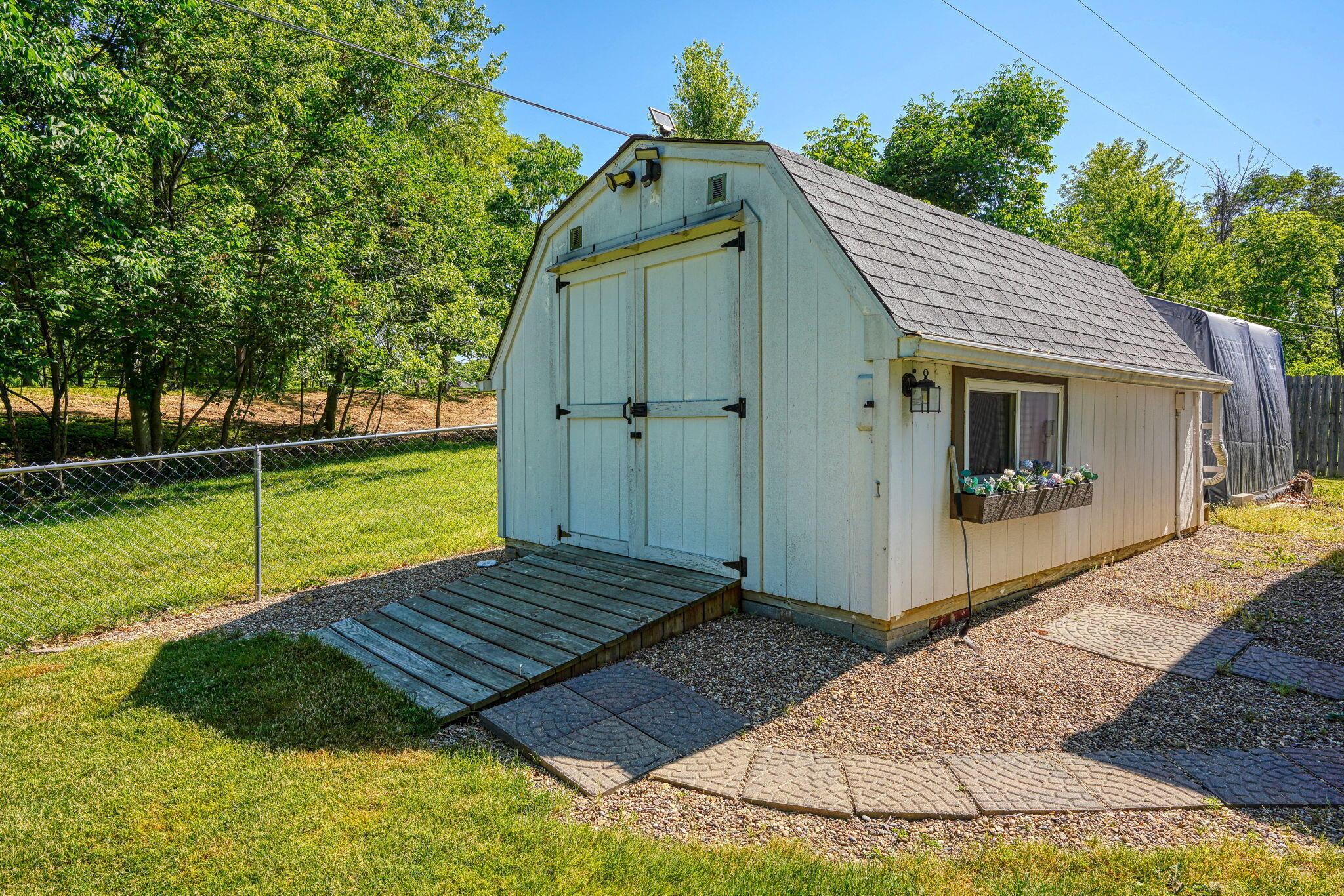 110 Ginder Road Northeast Lancaster, OH 43130 - Photo 8 of 61 110 Ginder Road NE (58)