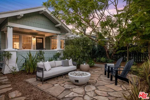 $2,350,000 | 729 Marco Place, Venice, CA 90291
