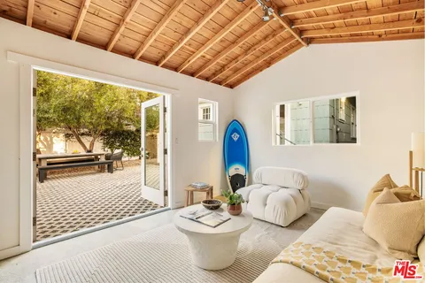 $2,350,000 | 729 Marco Place, Venice, CA 90291