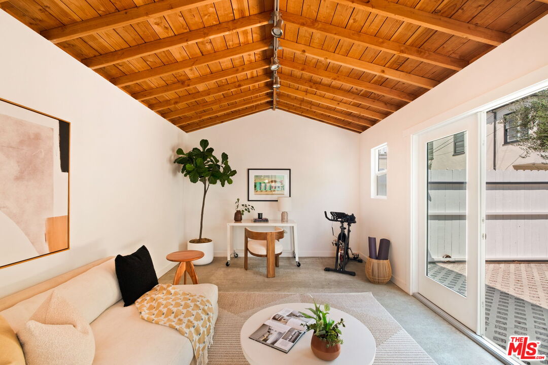 729 Marco Place Venice, CA 90291 - Photo 27 of 36