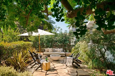 $2,350,000 | 729 Marco Place, Venice, CA 90291