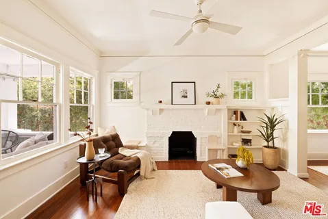 $2,350,000 | 729 Marco Place, Venice, CA 90291