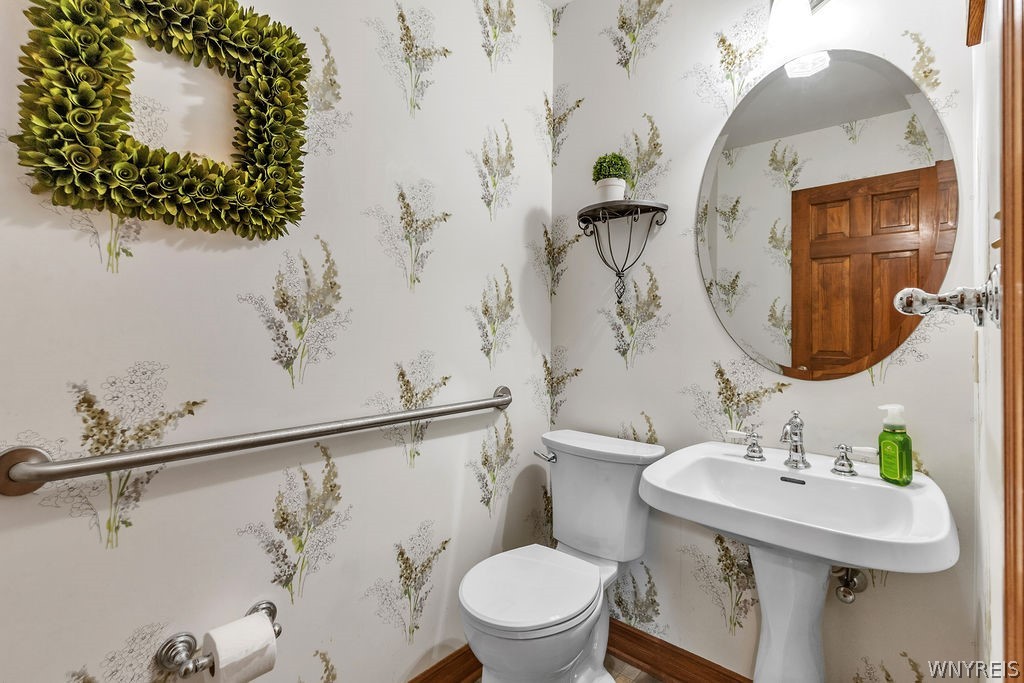 8965 Hickory Meadows Road Boston, NY 14025 - Photo 21 of 49 1/2 bath