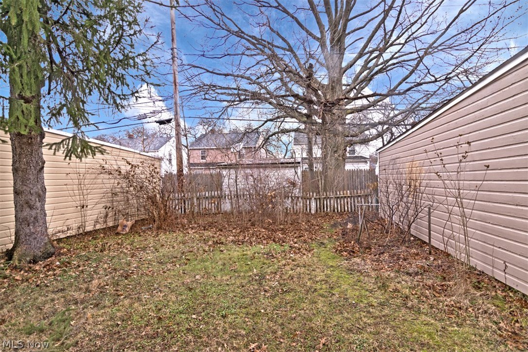3883 Covington Road South Euclid, OH 44121 - Photo 29 of 30