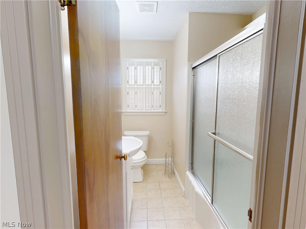 8249 Broadmoor Road Mentor, OH 44060 - Photo 14 of 30 Bathroom #1