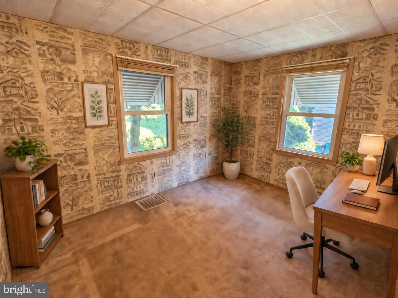 453 Middletown Road Hummelstown, PA 17036 - Photo 17 of 26 1st floor guest 9'5"x12'3" - Virtually Staged