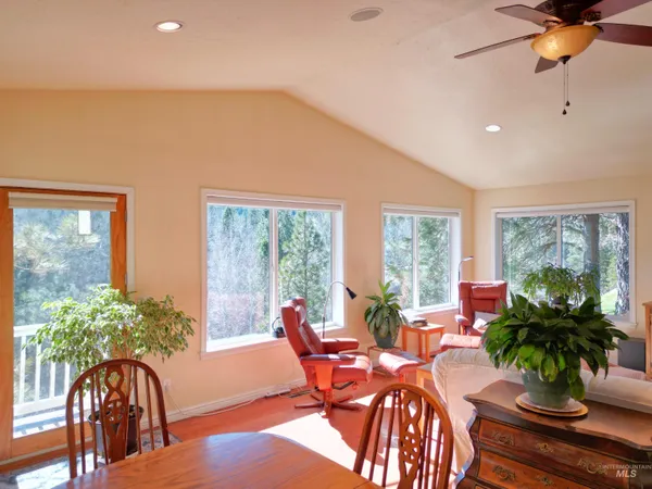 $699,000 | 106 Ln A, Garden Valley, ID 83622