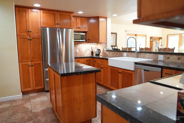 $699,000 | 106 Ln A, Garden Valley, ID 83622