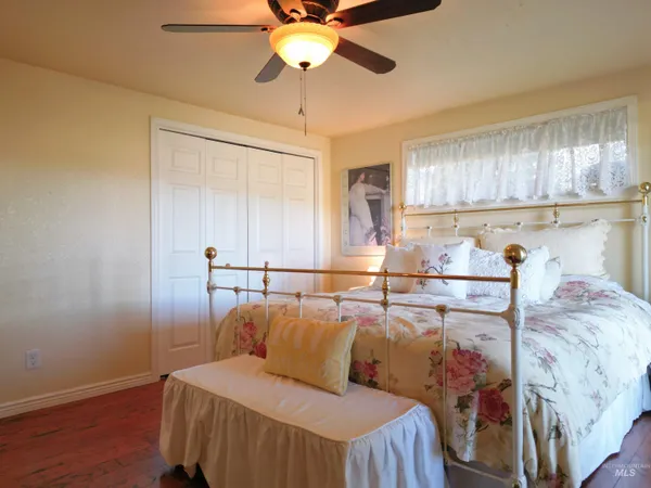 $699,000 | 106 Ln A, Garden Valley, ID 83622