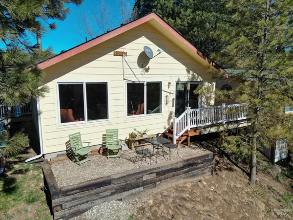 $699,000 | 106 Ln A, Garden Valley, ID 83622