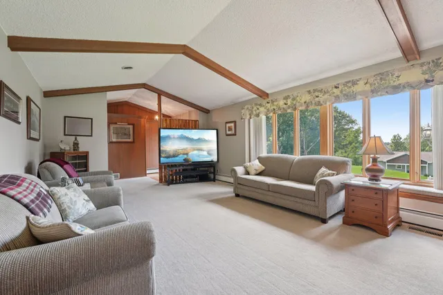 $849,000 | N6190 County Rd F, Concord, WI 53178