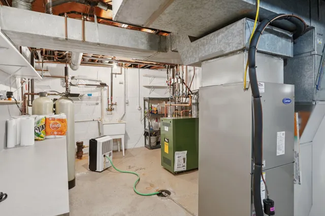 $849,000 | N6190 County Rd F, Concord, WI 53178