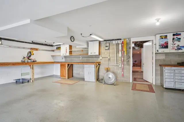 $849,000 | N6190 County Rd F, Concord, WI 53178