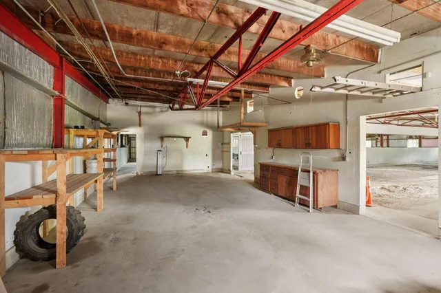 $849,000 | N6190 County Rd F, Concord, WI 53178