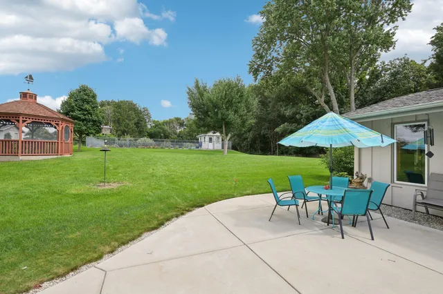 $849,000 | N6190 County Rd F, Concord, WI 53178