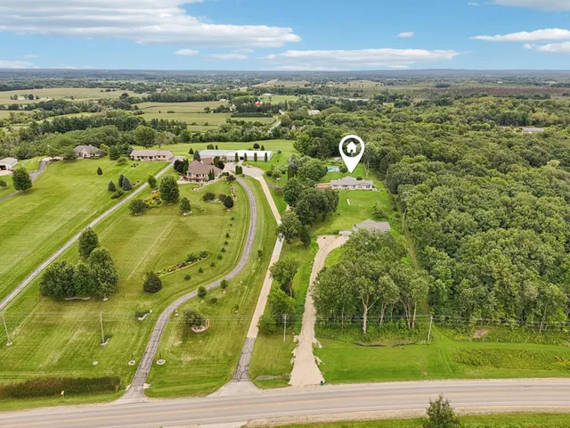 $849,000 | N6190 County Rd F, Concord, WI 53178