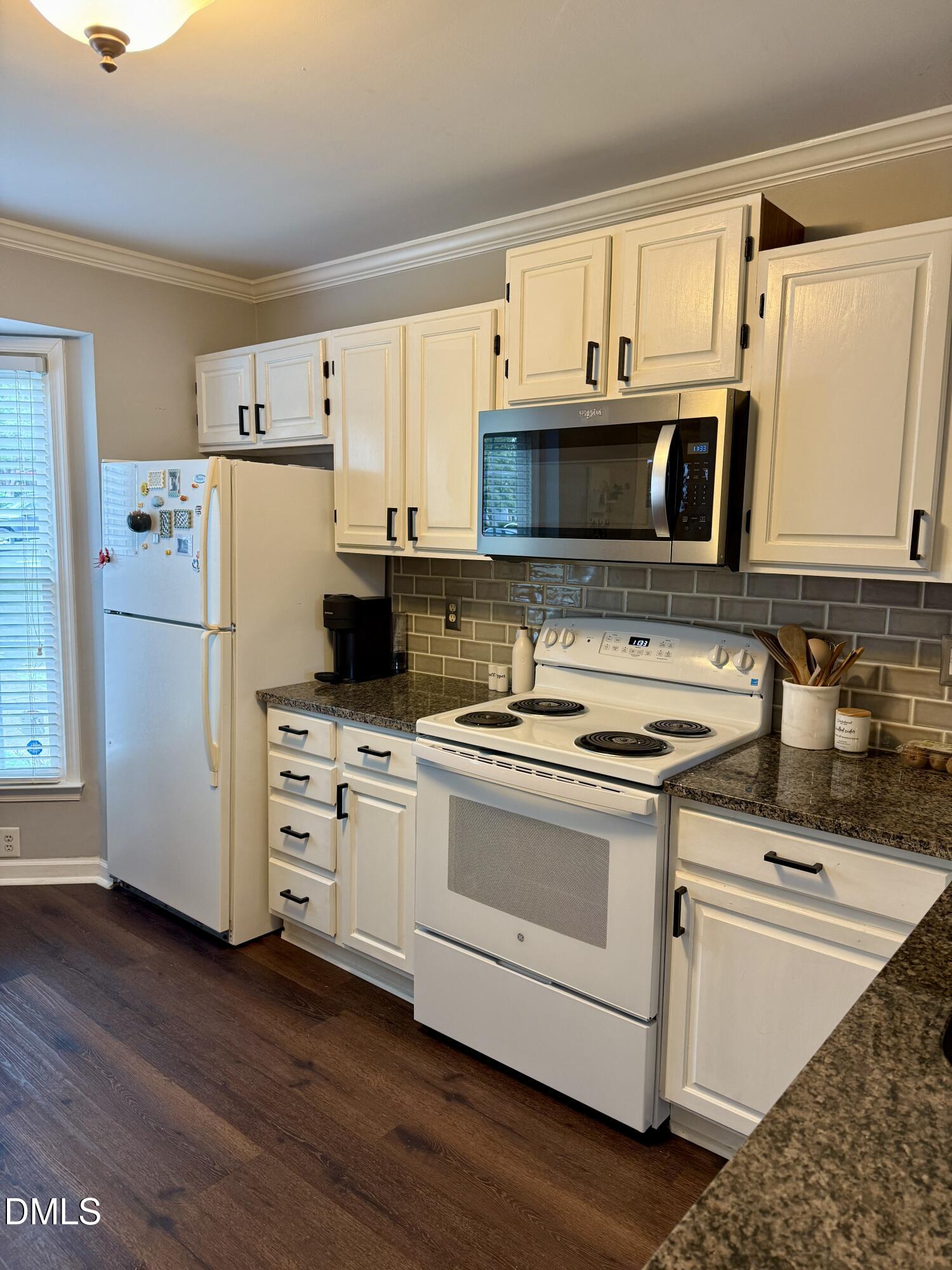 2659 Broad Oaks Place Raleigh, NC 27603 - Photo 4 of 24 Kitchen