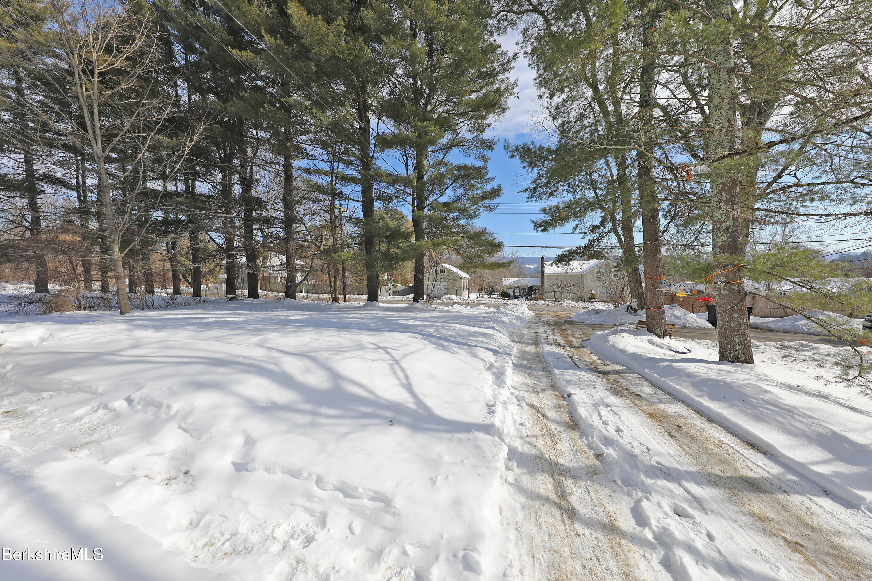 73 Christian Hill Road Great Barrington, MA 01230 - Photo 28 of 32 Driveway