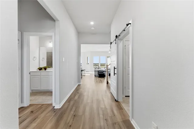 $579,900 | 2050 County Road 200, Valley View, TX 76272