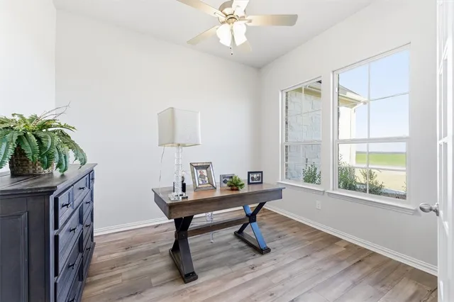 $579,900 | 2050 County Road 200, Valley View, TX 76272