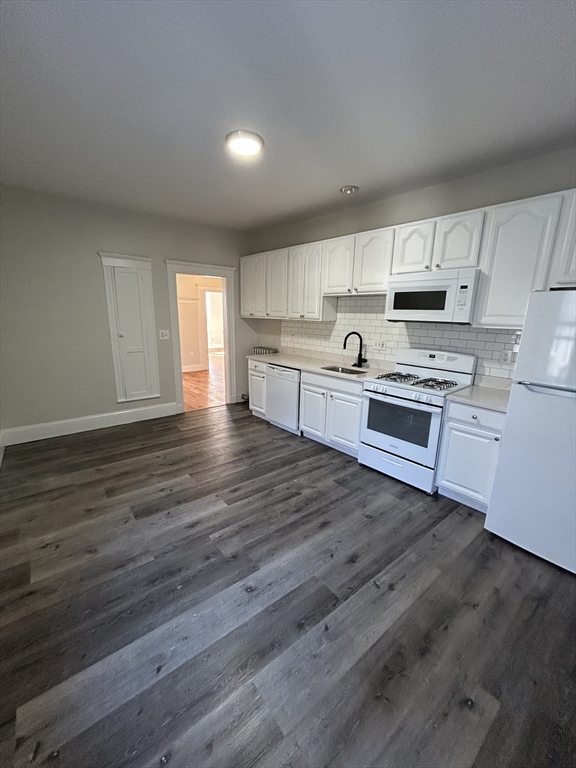 146 Nichols Street, Unit 6 Everett, MA 02149 - Photo 2 of 18