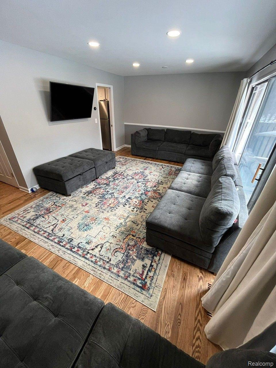 Gallery Image 7