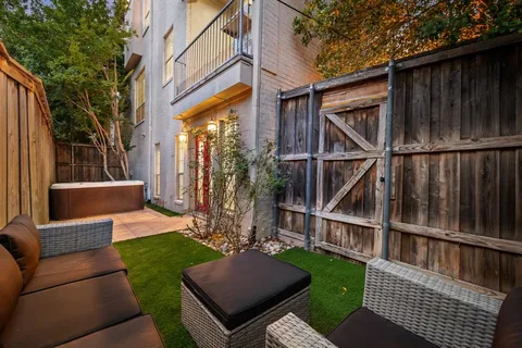 $699,000 | 4504 Bowser Avenue, Unit D, Dallas, TX 75219