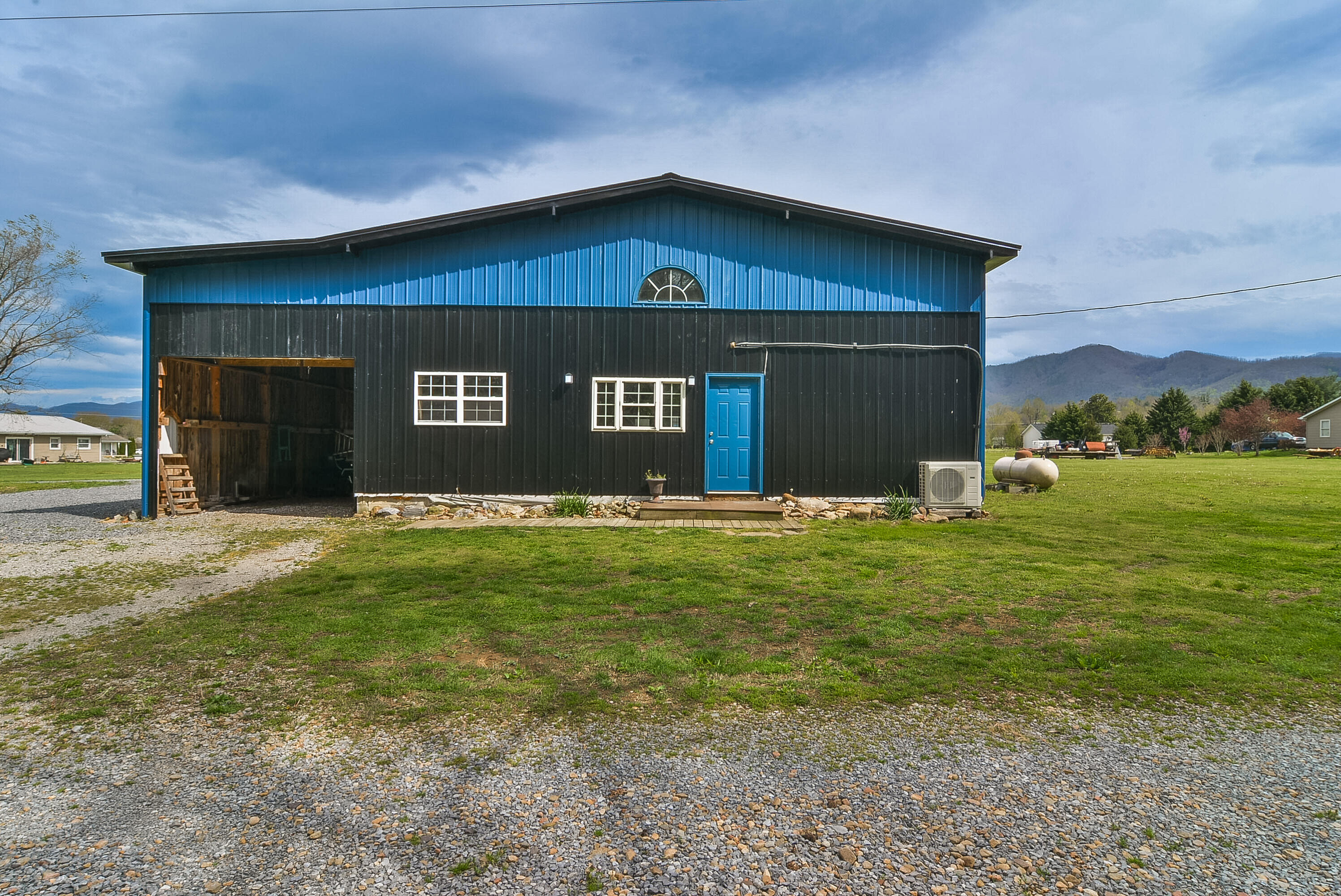 1763 Corby Bridge Road Chuckey, TN 37641 - Photo 3 of 31 TRB_1770