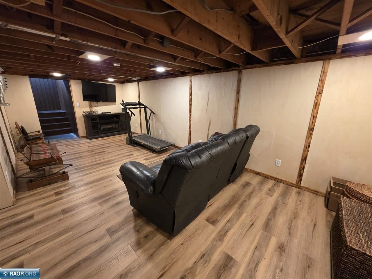 9612 East Hayes Road Mountain Iron, MN 55768 - Photo 28 of 38