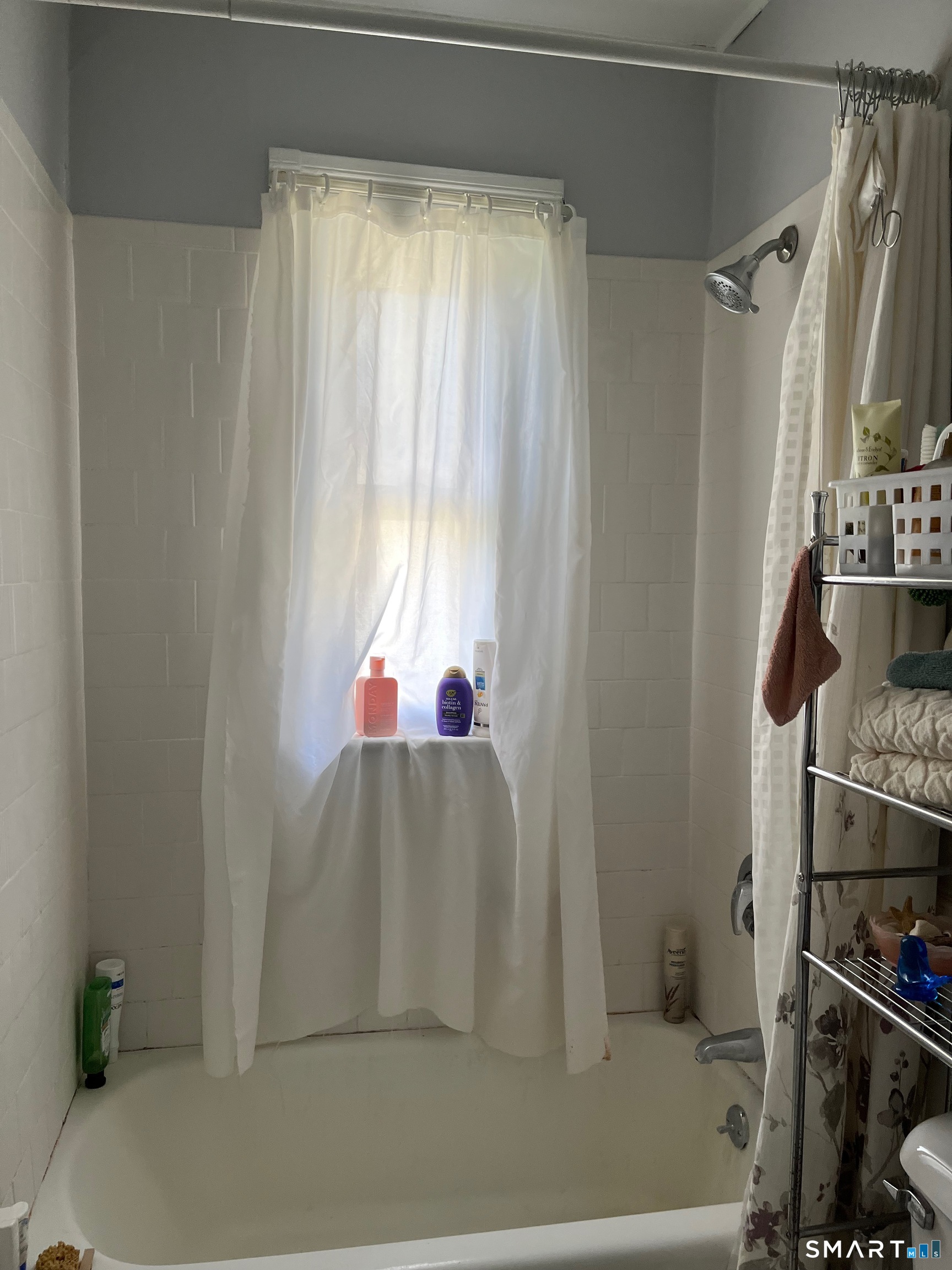 18 Addison Street Putnam, CT 06260 - Photo 25 of 33 unit 2 bathroom