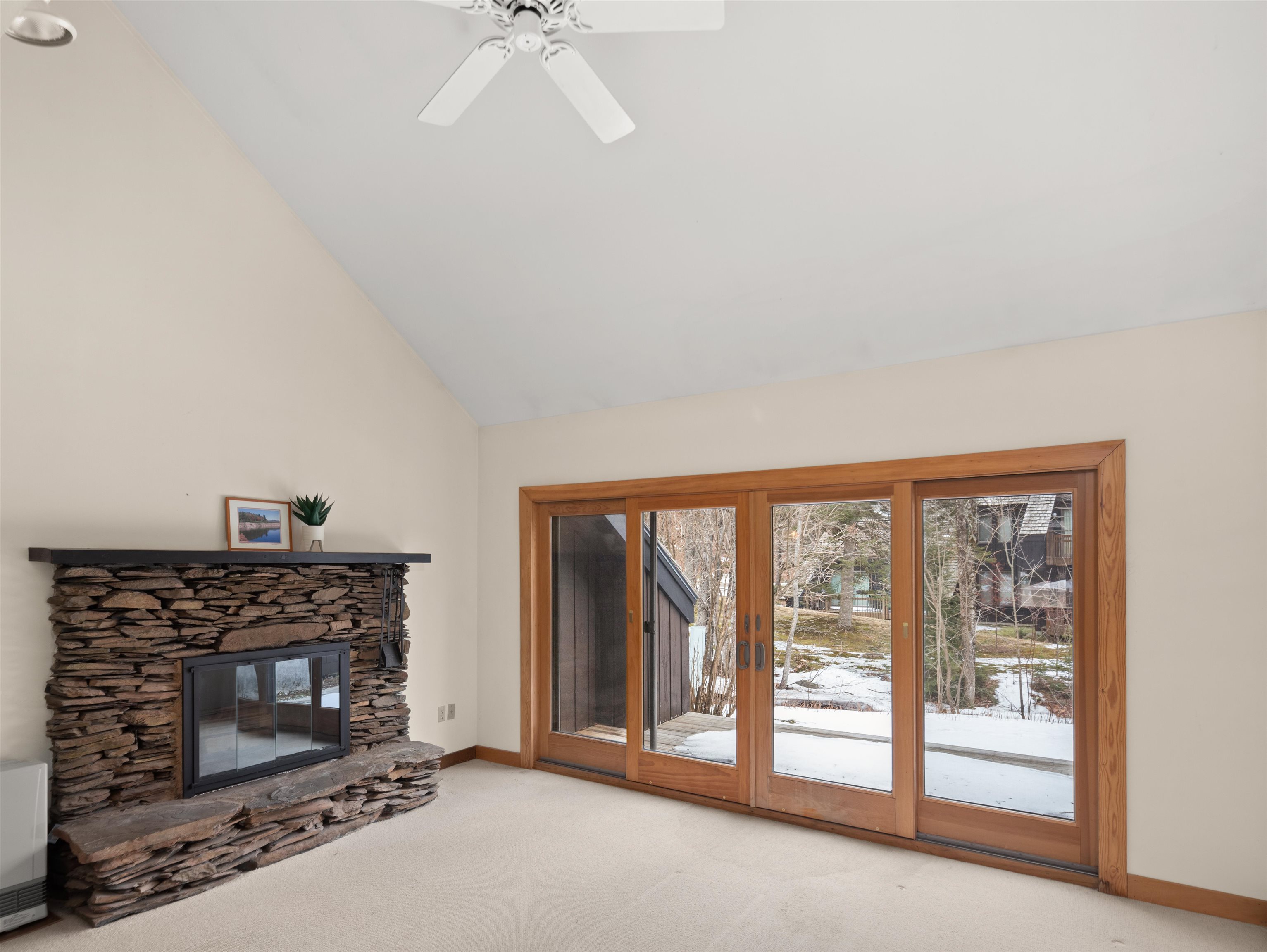 4649 Battleground Road, Unit 49 Fayston, VT 05673 - Photo 13 of 35
