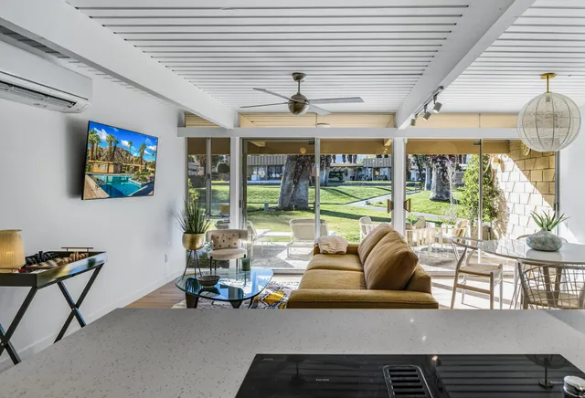 $7,500 | 133 Sandpiper Street, Palm Desert, CA 92260