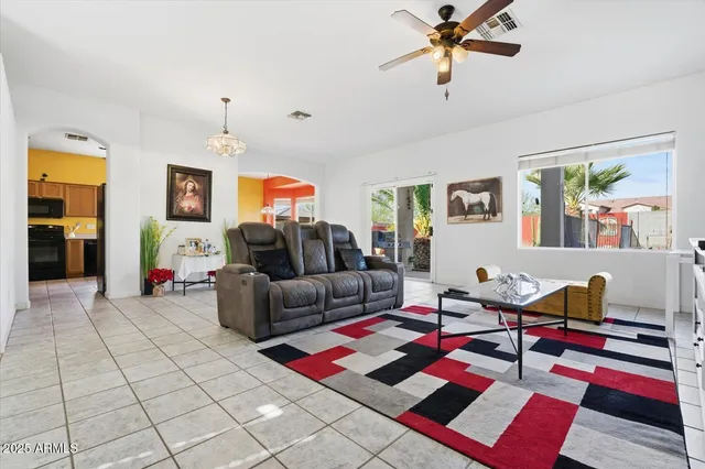 $420,000 | 7606 West Southgate Avenue, Phoenix, AZ 85043