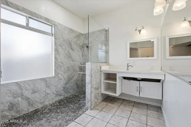 $420,000 | 7606 West Southgate Avenue, Phoenix, AZ 85043