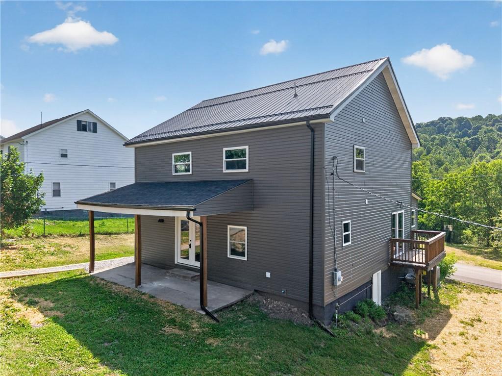 621 Bitner Road Dunbar, PA 15431 - Photo 5 of 27