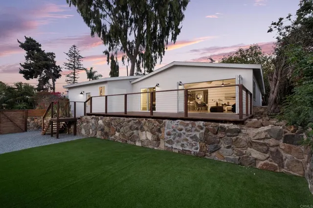 $1,999,990 | 835 Cathy Lane, Cardiff-by-the-Sea, CA 92007