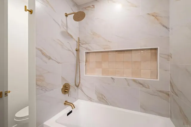 $1,999,990 | 835 Cathy Lane, Cardiff-by-the-Sea, CA 92007