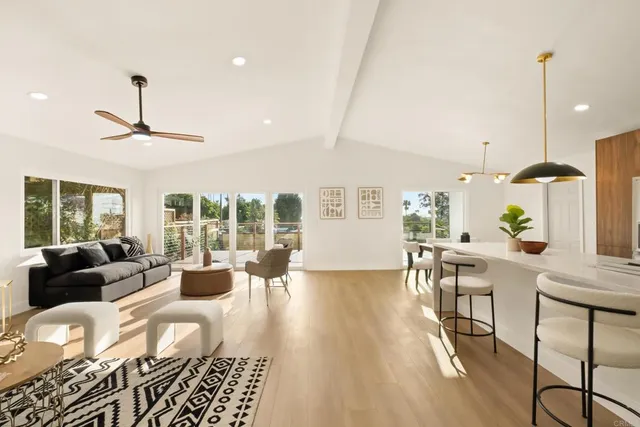 $1,999,990 | 835 Cathy Lane, Cardiff-by-the-Sea, CA 92007