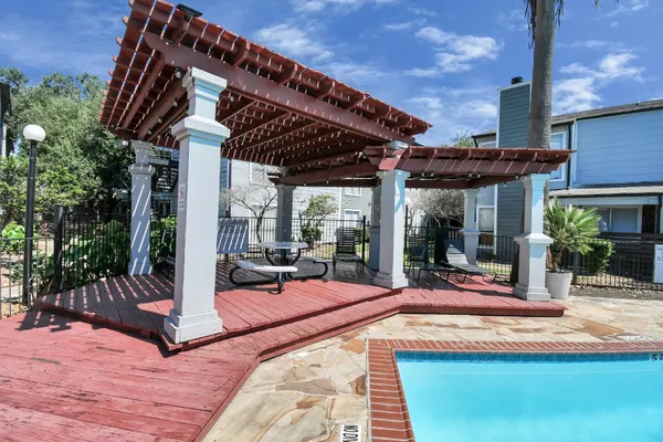 $817 | 5959 Bonhomme Road, Unit 329R, Houston, TX 77036