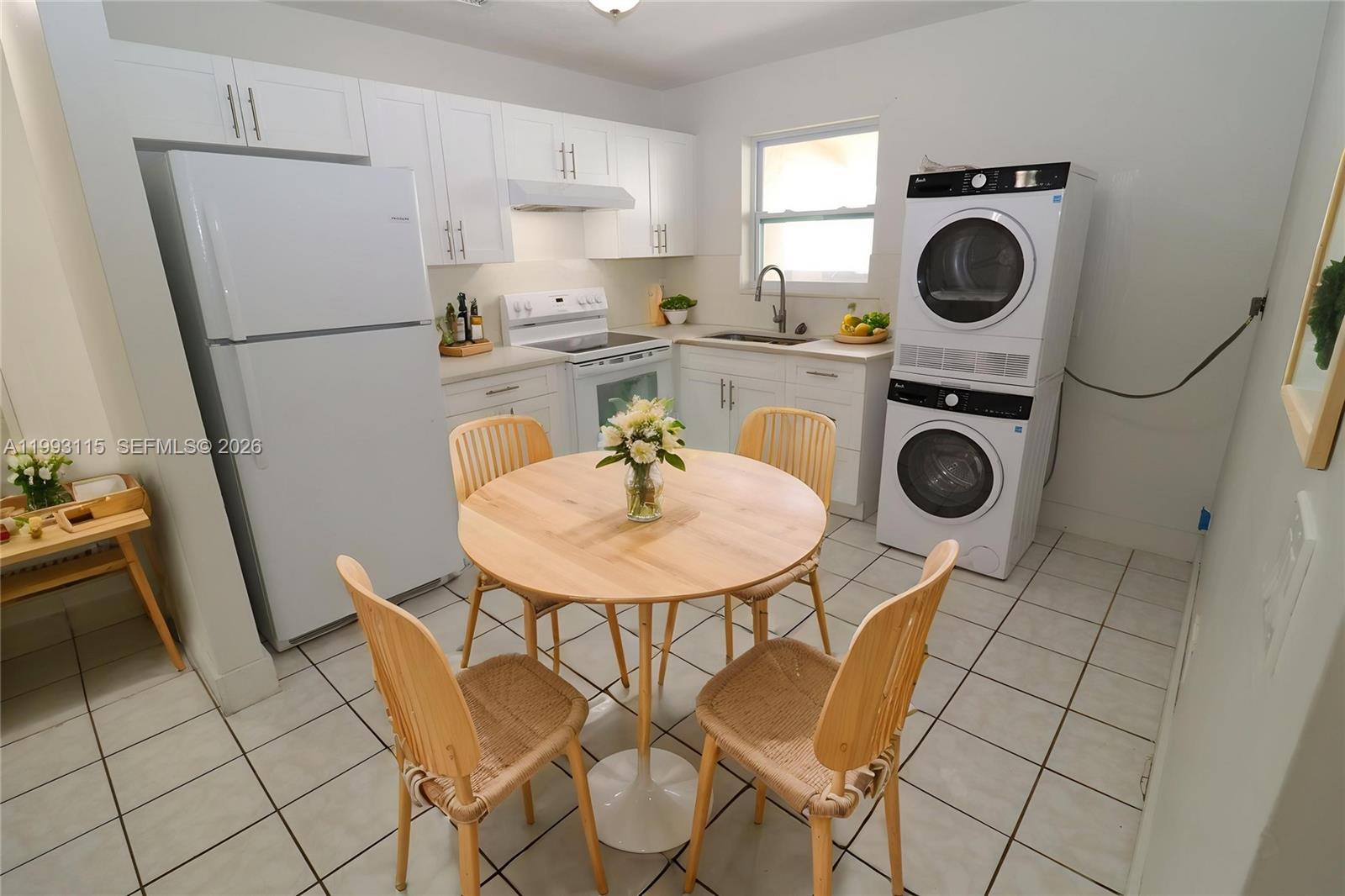 951 Southwest 7th Street, Unit 4 Miami, FL 33130 - Photo 4 of 30