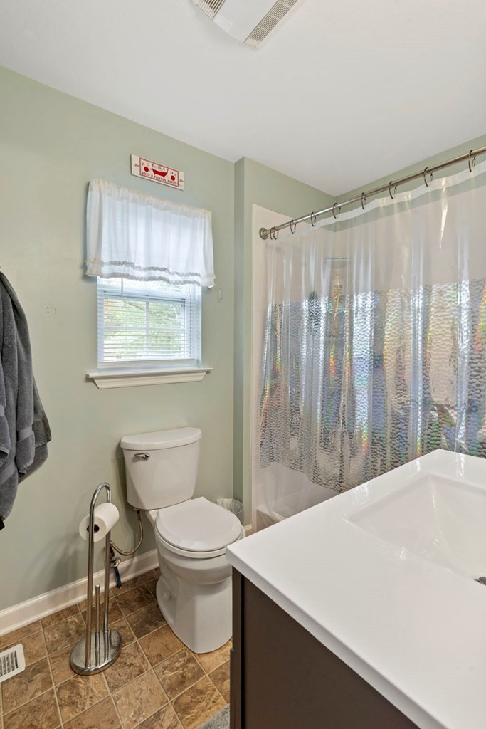103 Bates Street Northeast Charleston, TN 37310 - Photo 13 of 25 Gallery Image 13