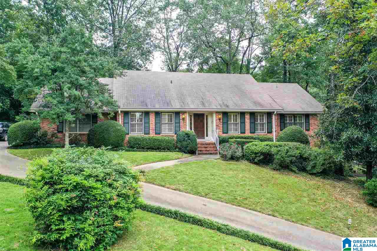 3844 North Woodridge Road Birmingham, AL 35223 - Photo 2 of 27