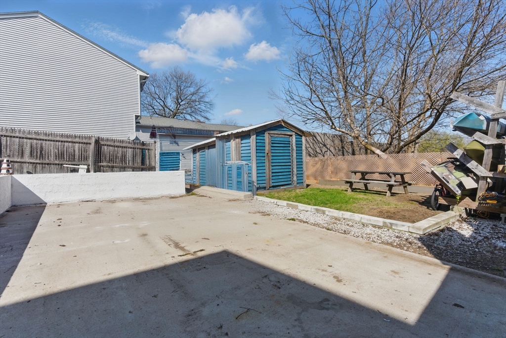 166-168 Corthell Street Springfield, MA 01151 - Photo 4 of 33 a view of a house with a snow on the road
