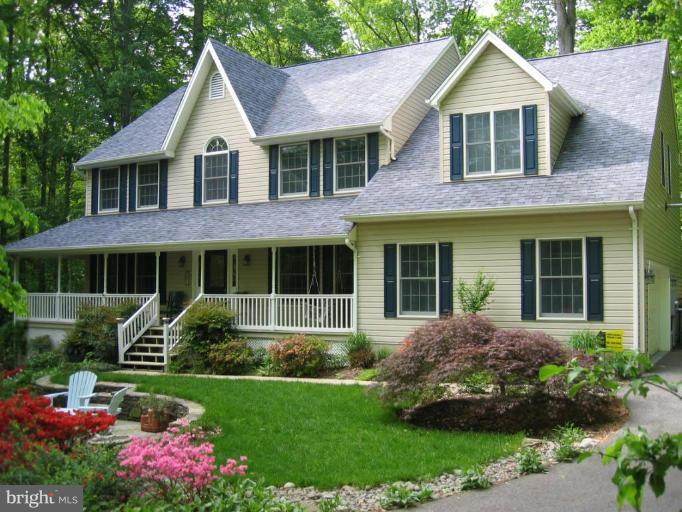 217 Walnut Creek Road Huntingtown, MD 20639 - Photo 1 of 26 Exterior (Main)
