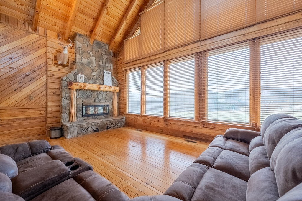 440 Dutton Hollow Road Rural Retreat, VA 24368 - Photo 13 of 72 Gallery Image 13