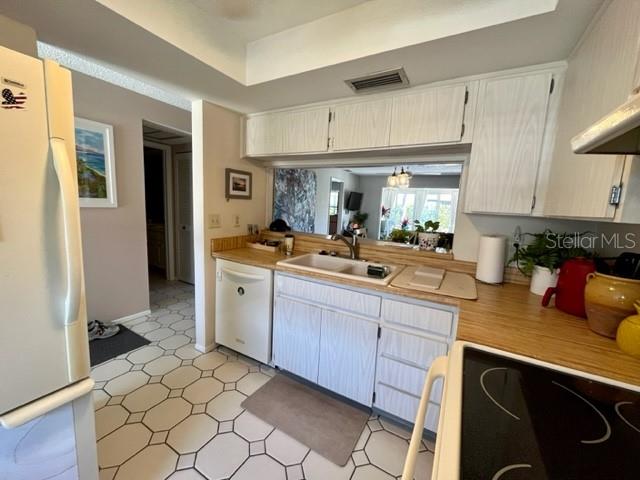 9616 Midiron Court New Port Richey, FL 34655 - Photo 6 of 32