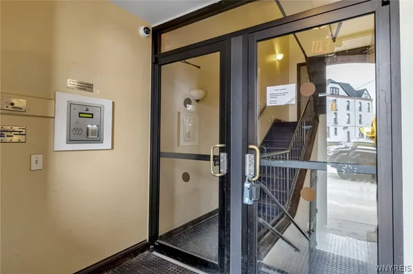 $249,900 | 233 Richmond Avenue, Unit 3, Buffalo, NY 14222